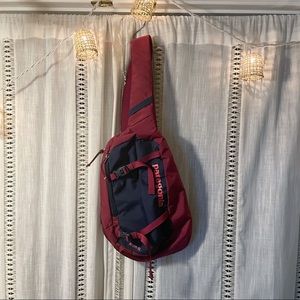 Patagonia atom 8L sling bag
